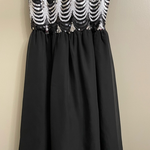 Black Dress with Sequins - As U Wish - Picture 6 of 12